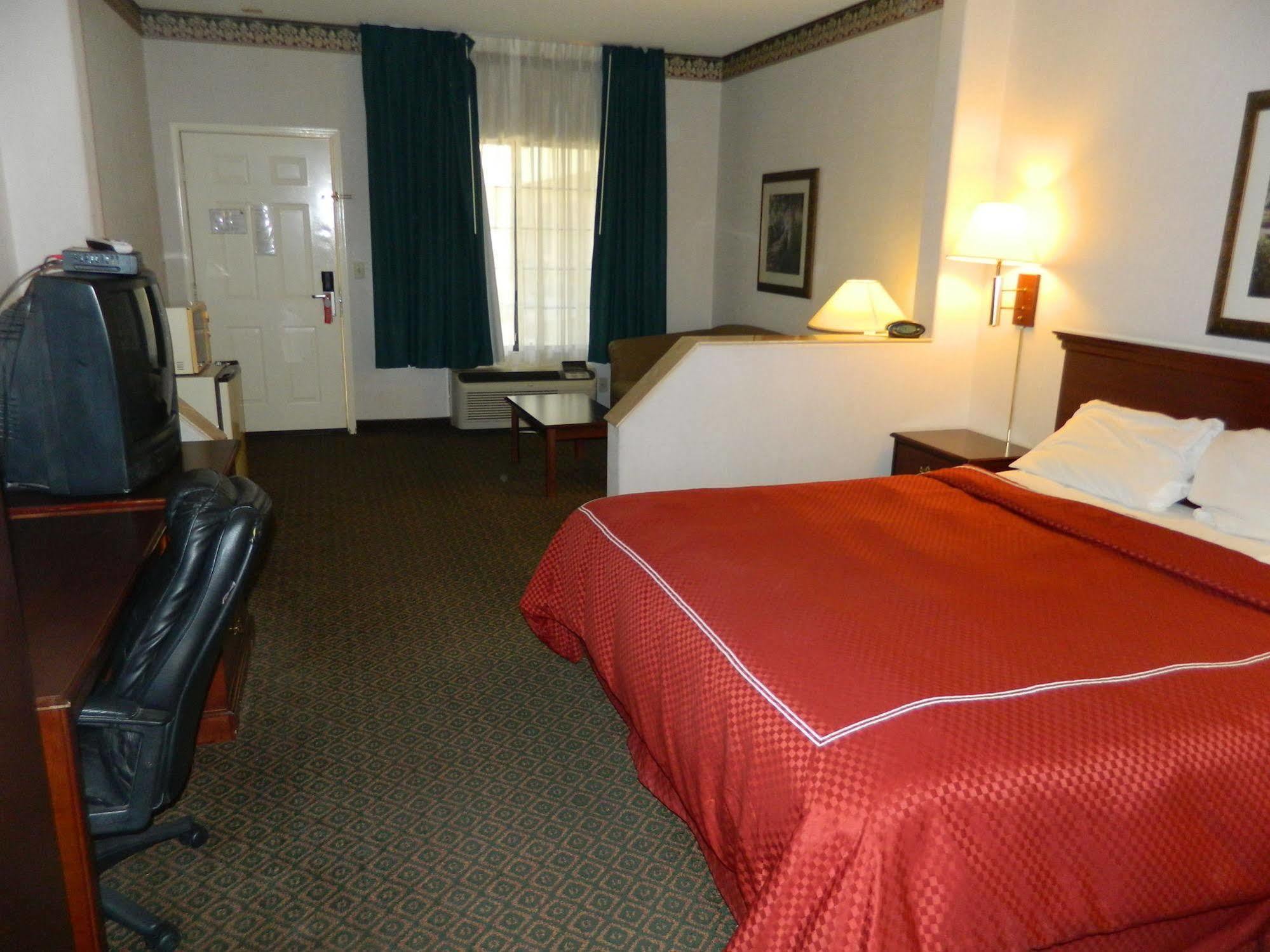 Capital Suites Blythe Esterno foto