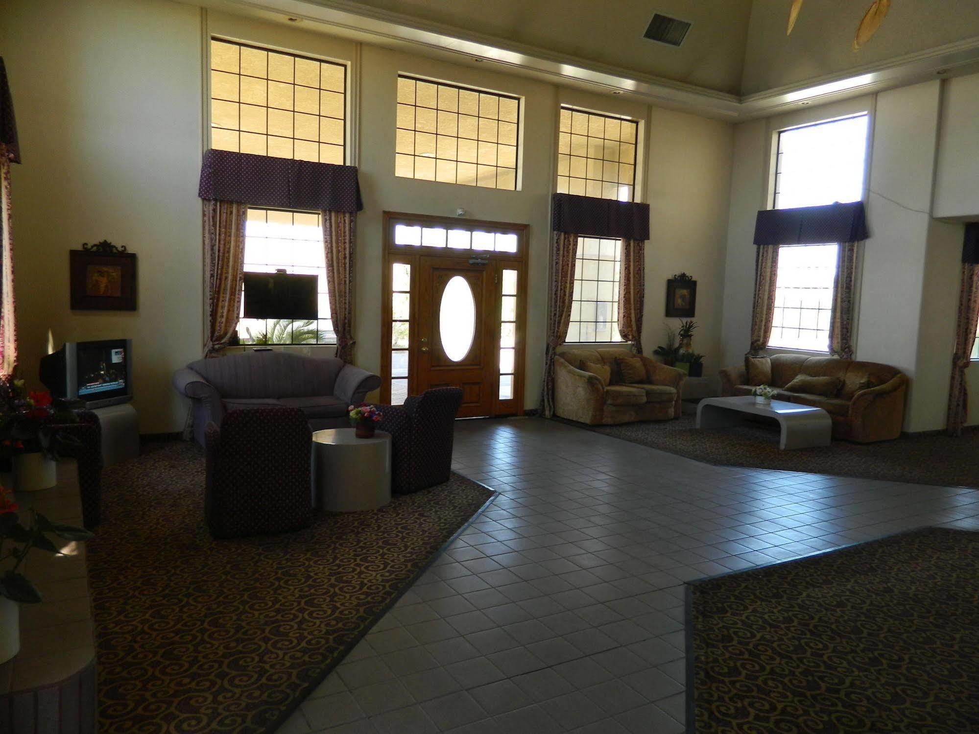 Capital Suites Blythe Esterno foto