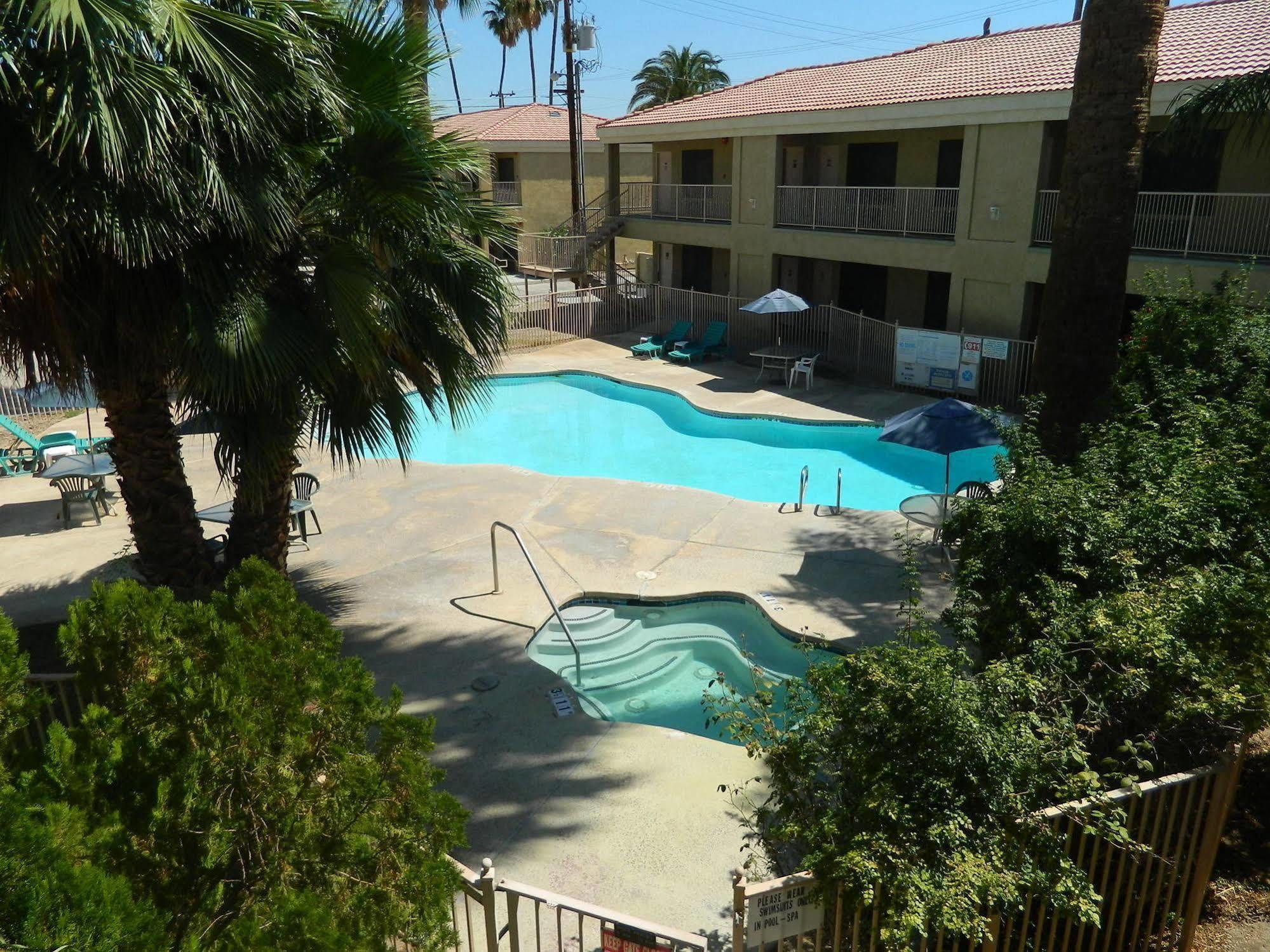 Capital Suites Blythe Esterno foto