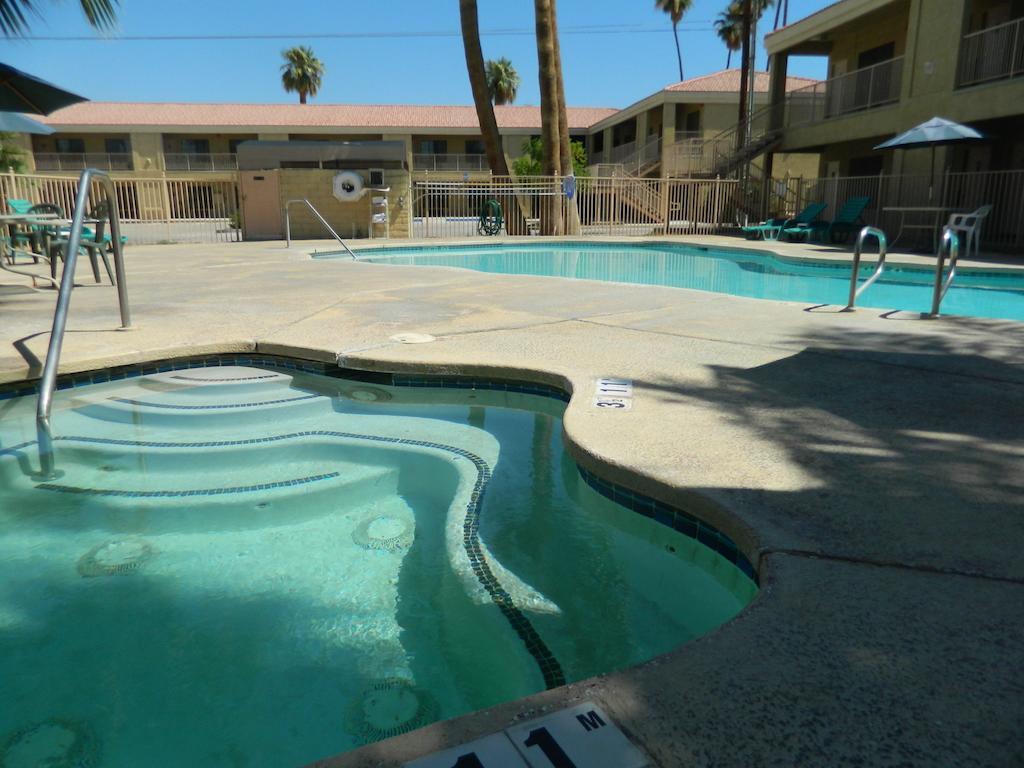 Capital Suites Blythe Esterno foto