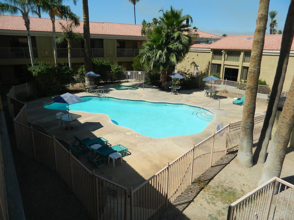 Capital Suites Blythe Esterno foto
